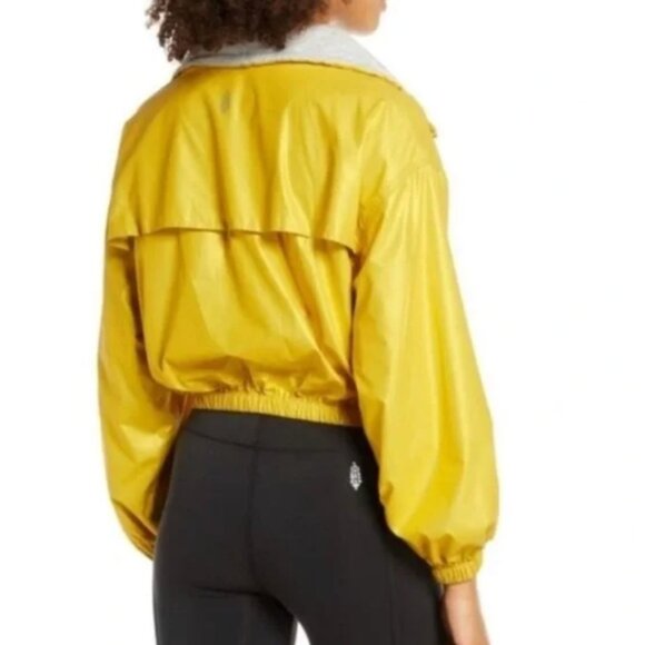 Free People Moonlight Reflective Jacket Gold hiking Outdoors gorpcore granola - Picture 4 of 17